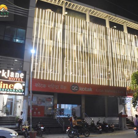 Hotel Parklane Agra (Uttar Pradesh) Eksteriør bilde